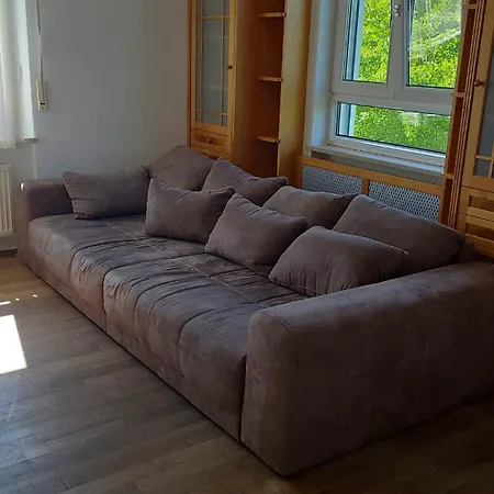 Apartman Geraeumige Fuer Bis Zu 8 Personen In Straubing-ittling *